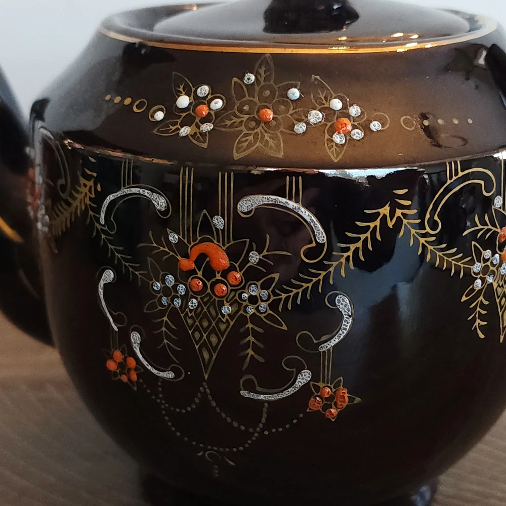 1940s‎ Vintage Japanese Moriage Teapot